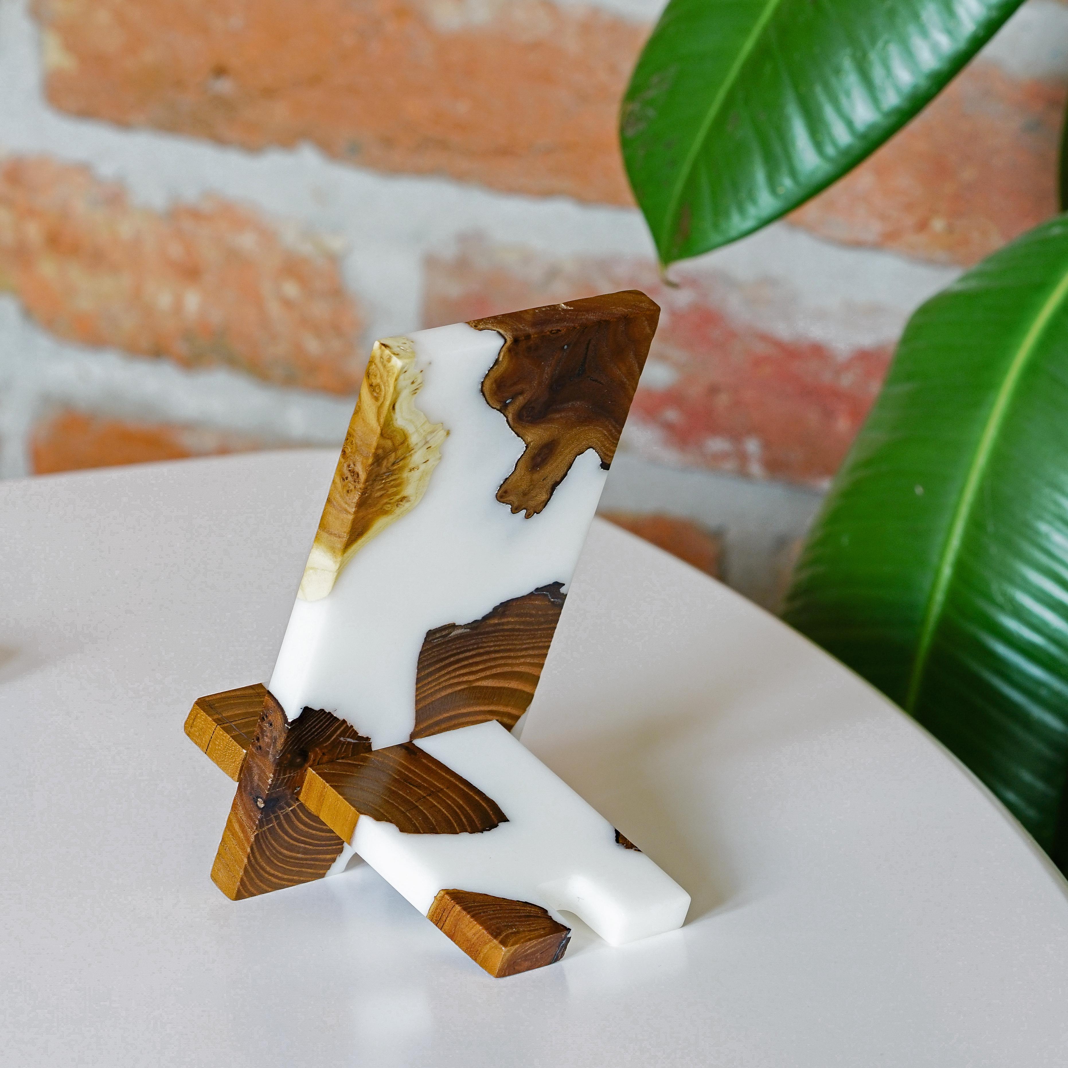 White Epoxy Resin & Dark Wood Phone Holder