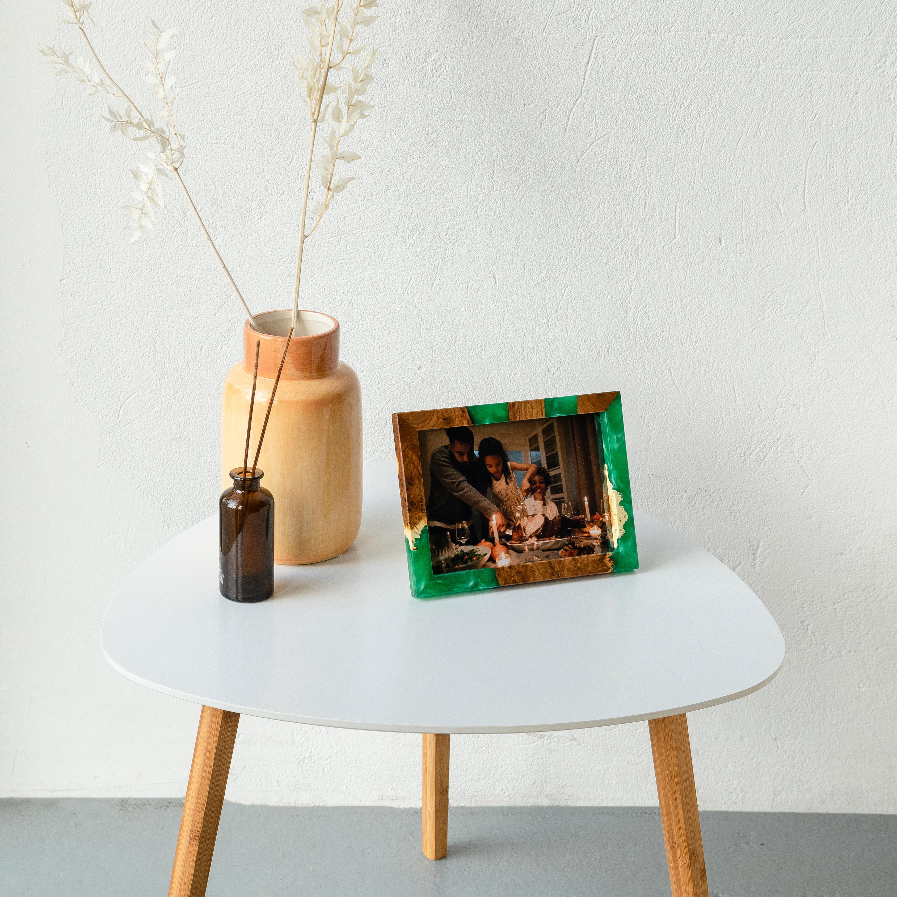 Wood & Resin Picture Frame TEMPO – Olive Green