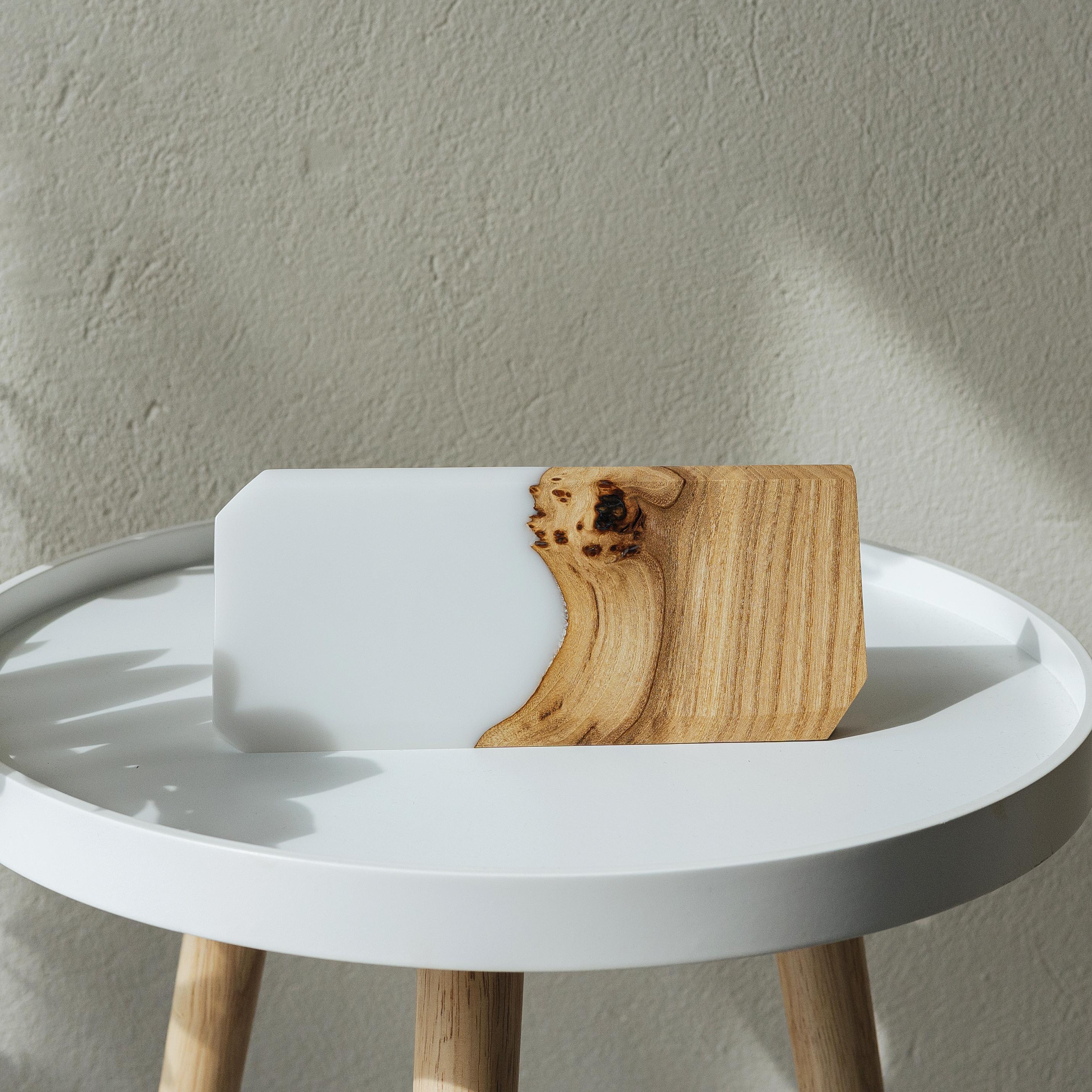 Wood & Resin Desk Name Plate MODERN – Elm White