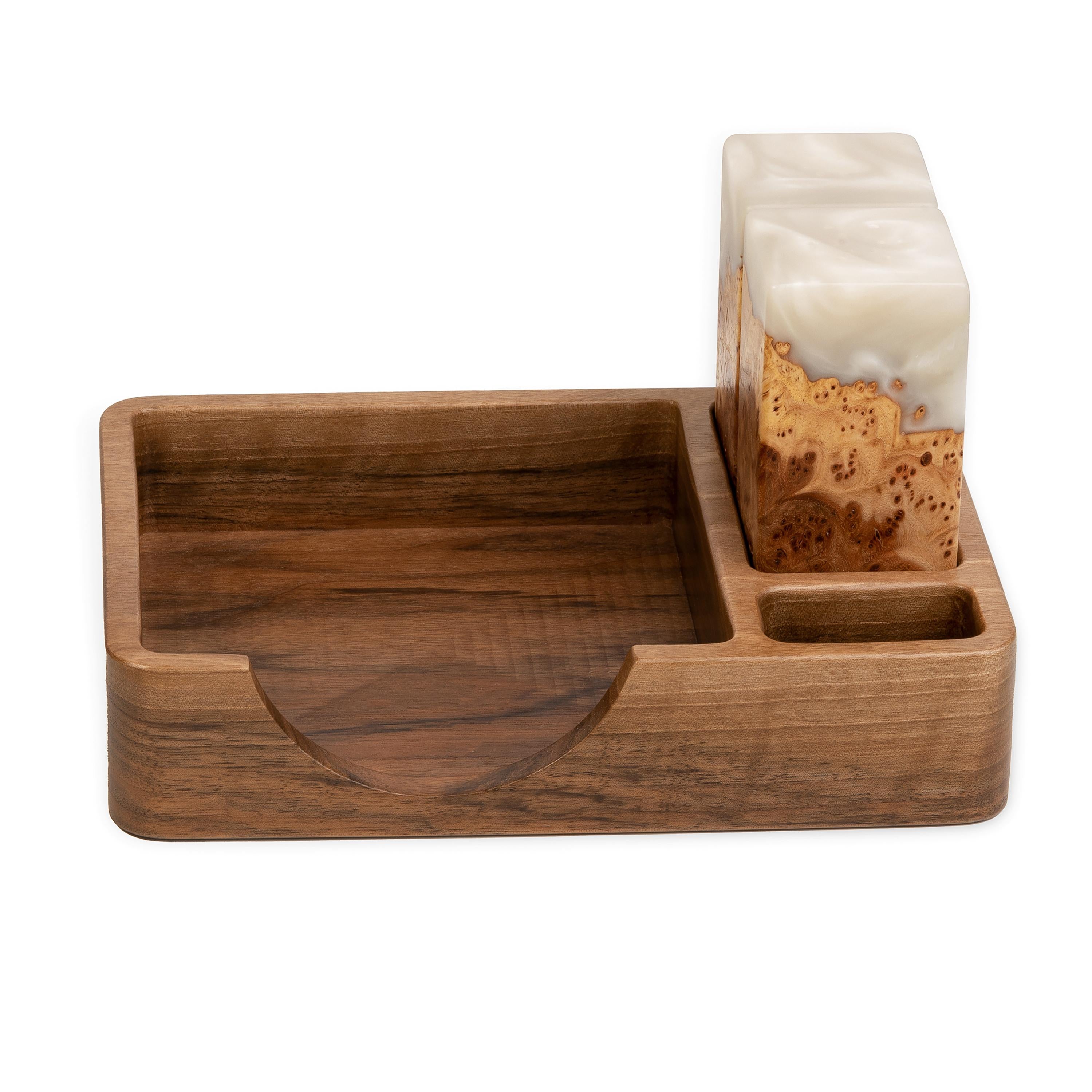 Wood & Resin Salt and Pepper Shaker Caddy Set – Elm Platinum
