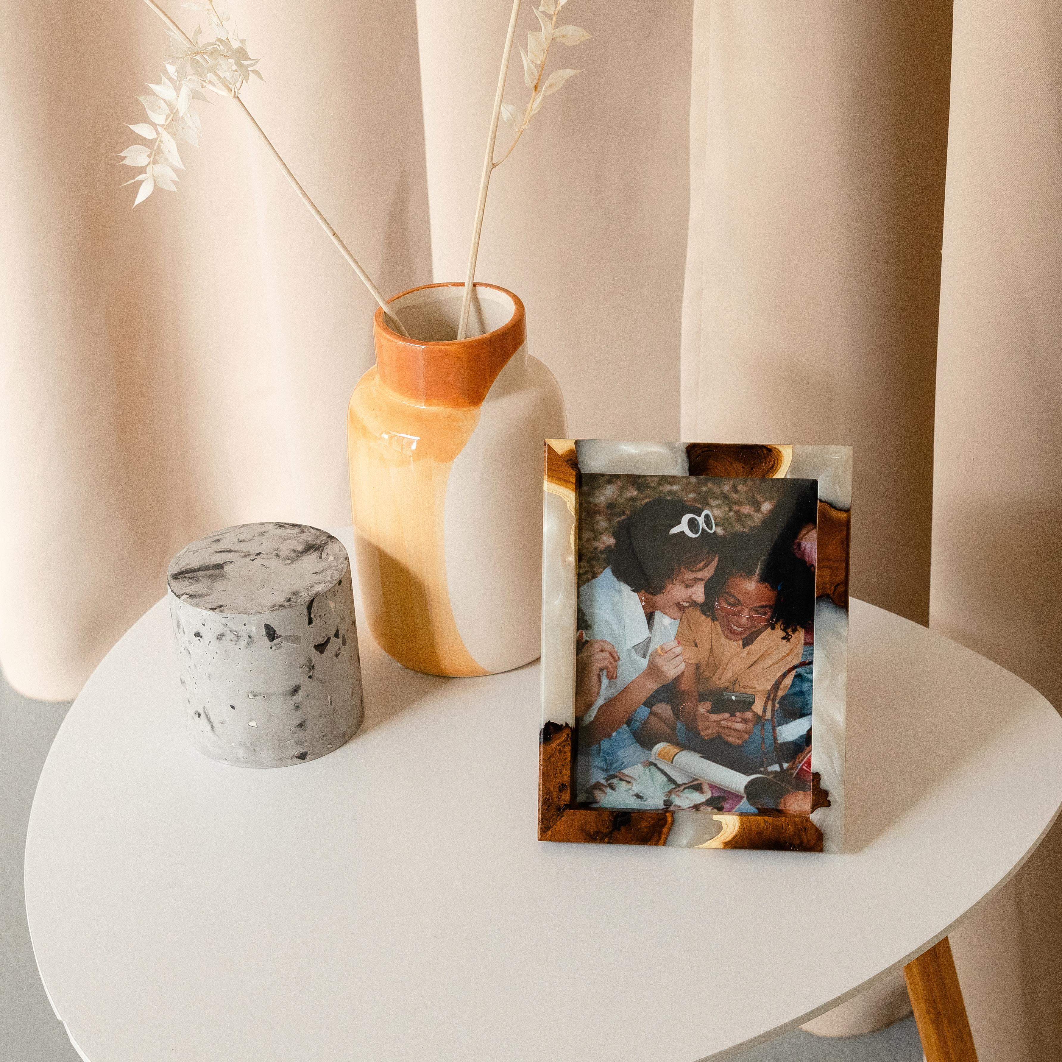 Wood & Resin Picture Frame TEMPO – Olive Platinum