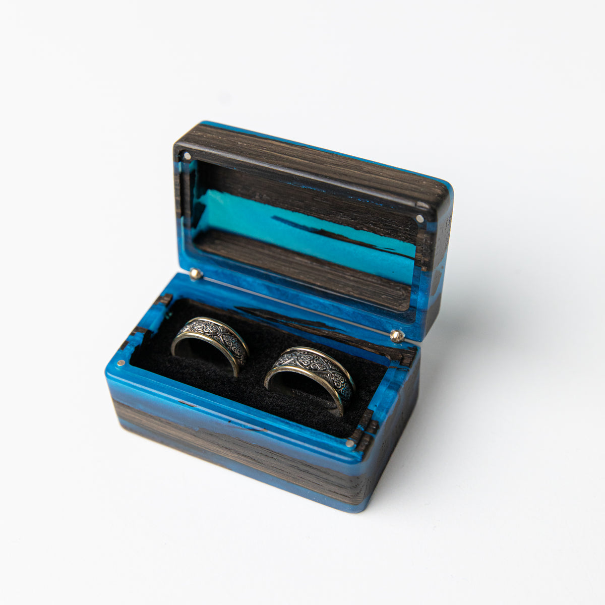 Wood & Resin Wedding Ring Box MUSE – Oak Blue