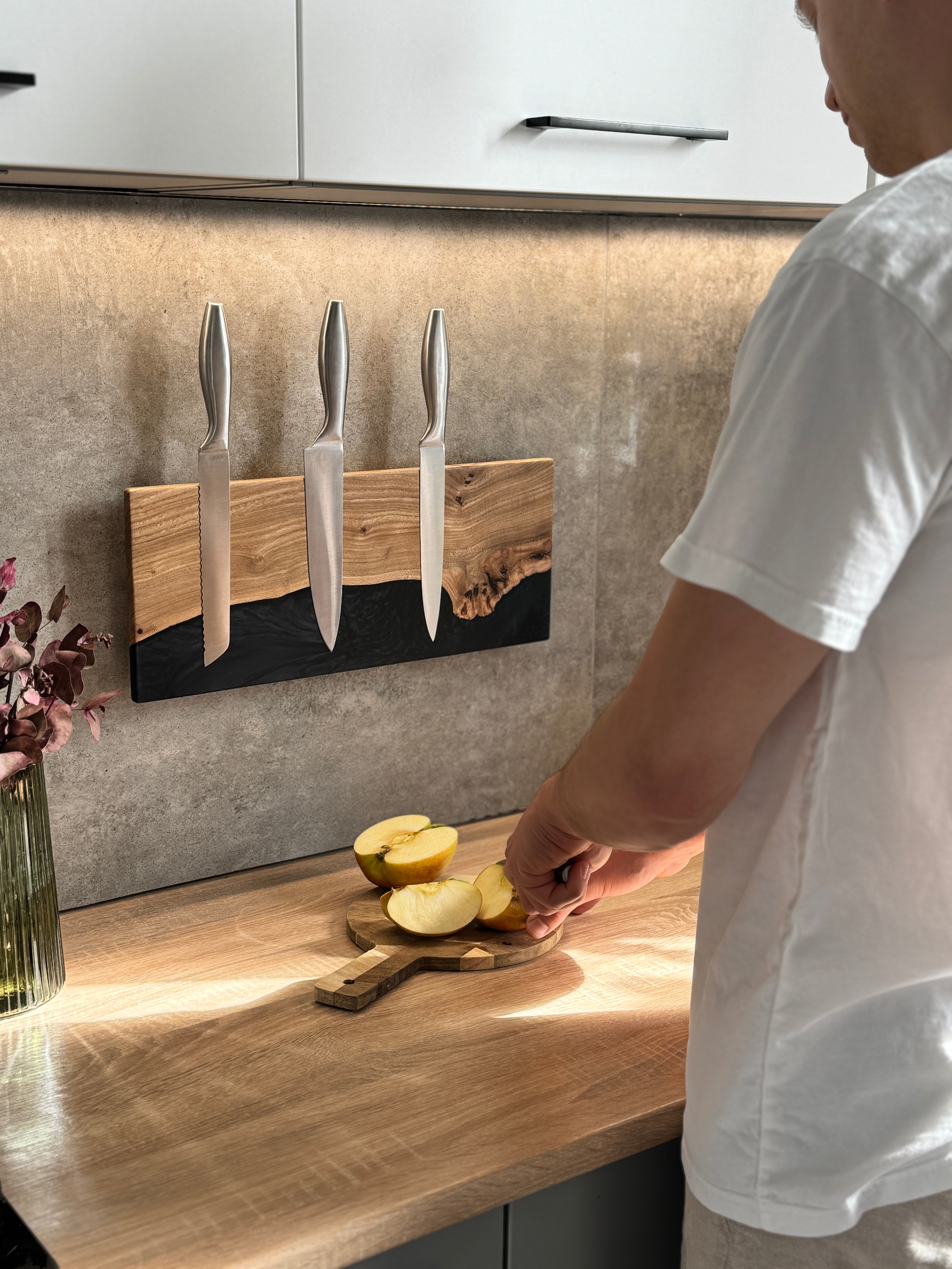 Platinum  Epoxy & Dark Wood Magnetic Knife Rack – wall-mounted
