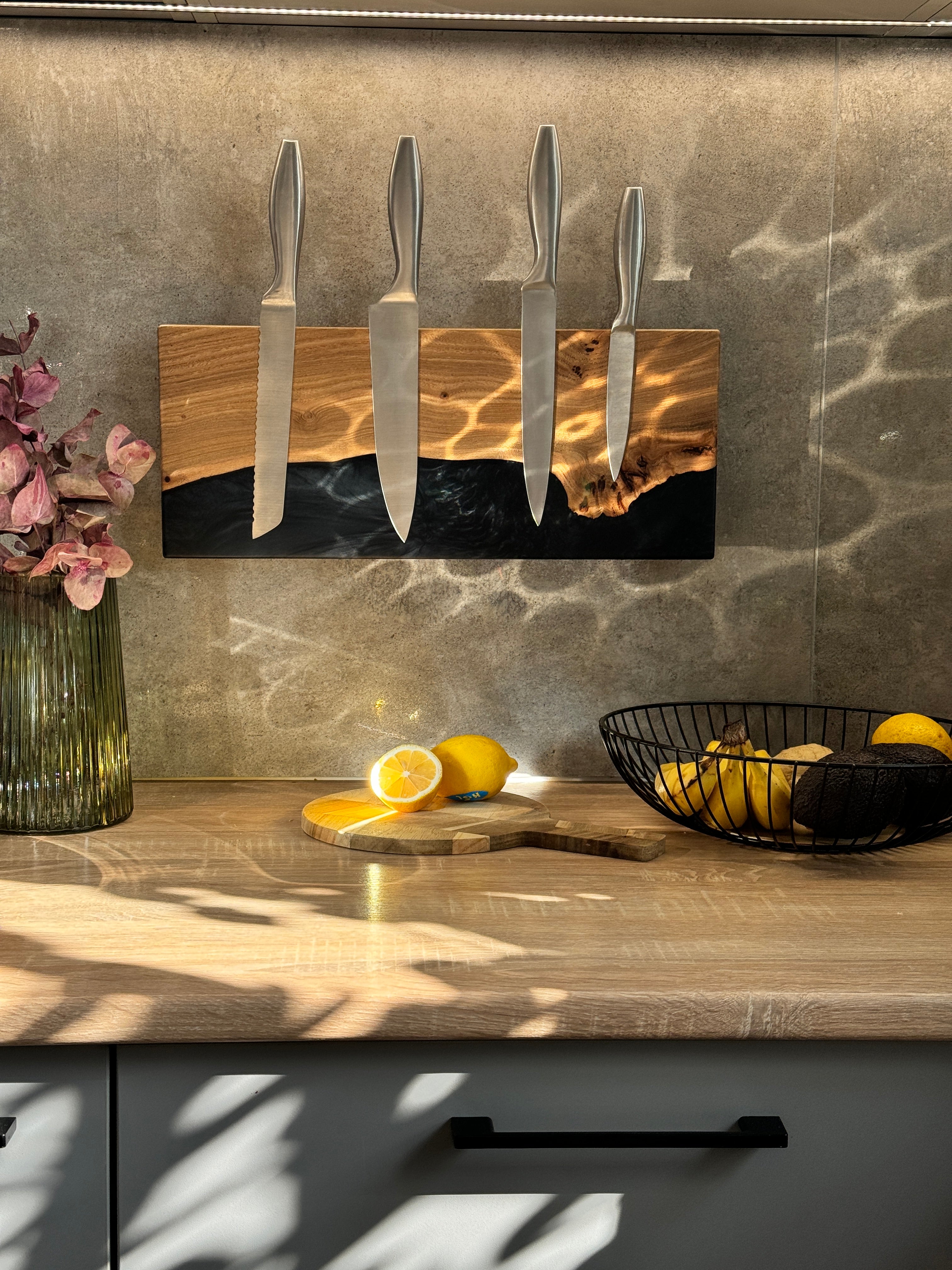 Black Pearl Epoxy & Dark Wood Magnetic Knife Rack – wall-mounted