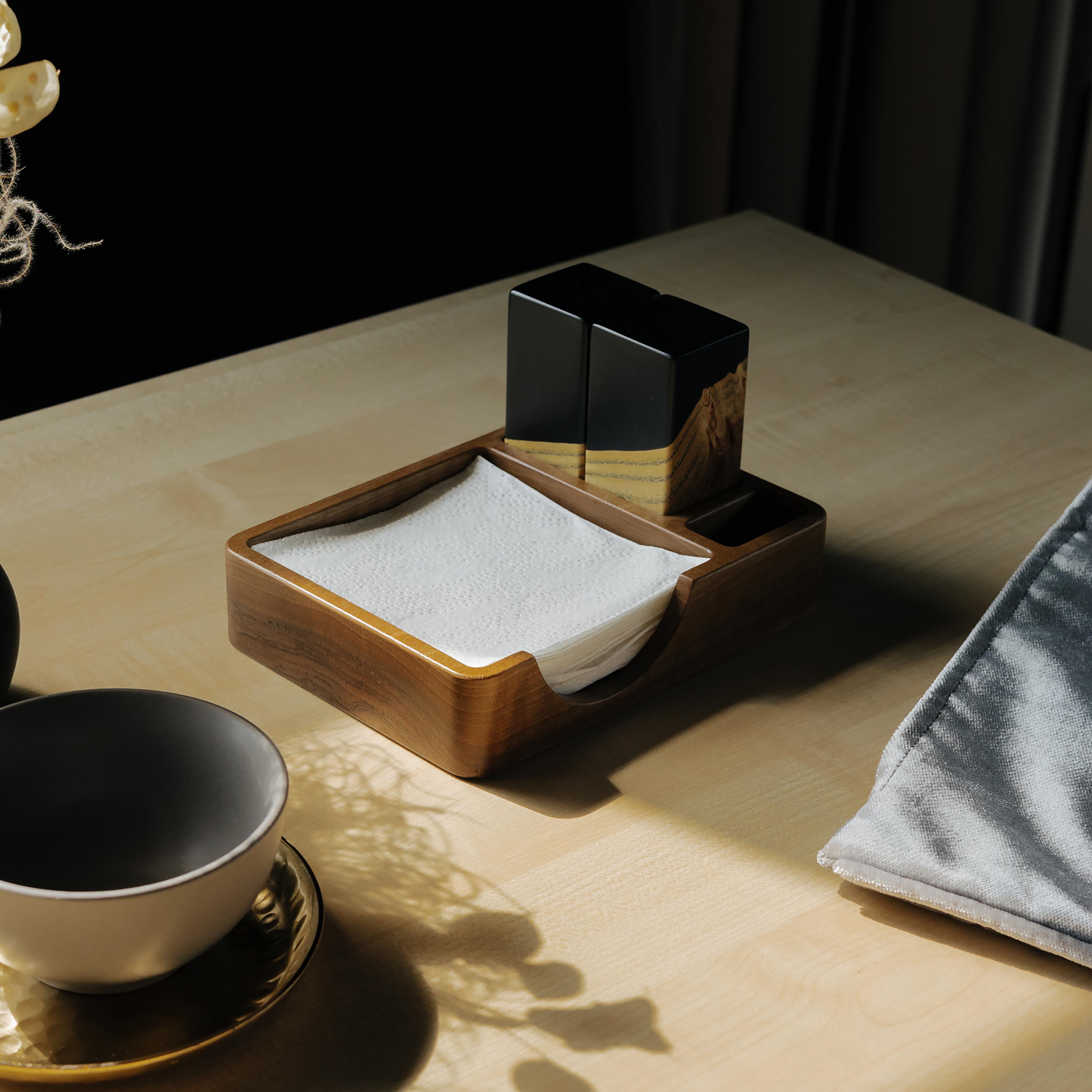 Wood & Resin Salt and Pepper Shaker Caddy Set – Elm Black