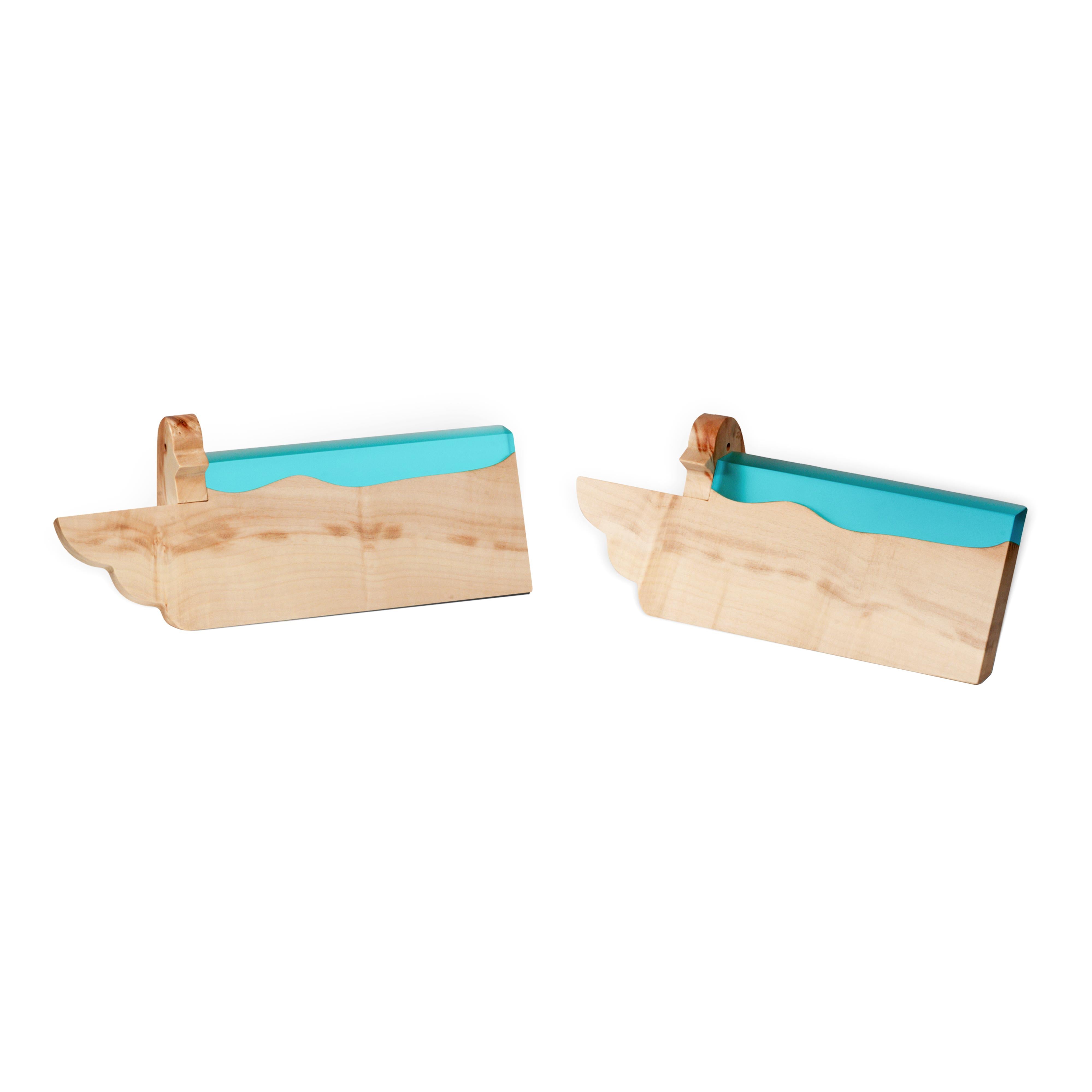 Perspective view of the personalized BIRDY desk name plate with maple wood and aqua blue epoxy resin