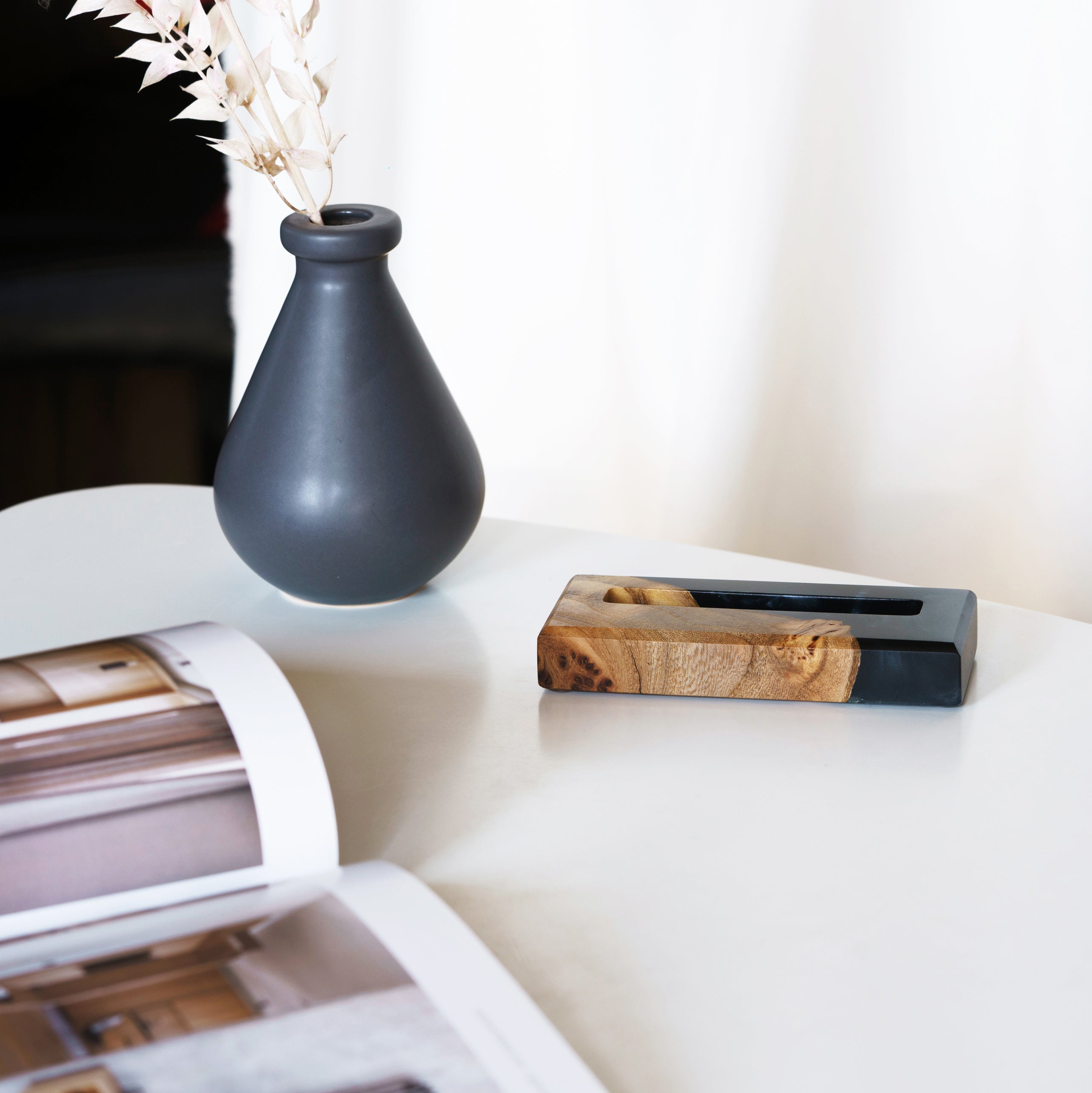 Wood & Resin Card Holder ORIGINAL – Elm Black