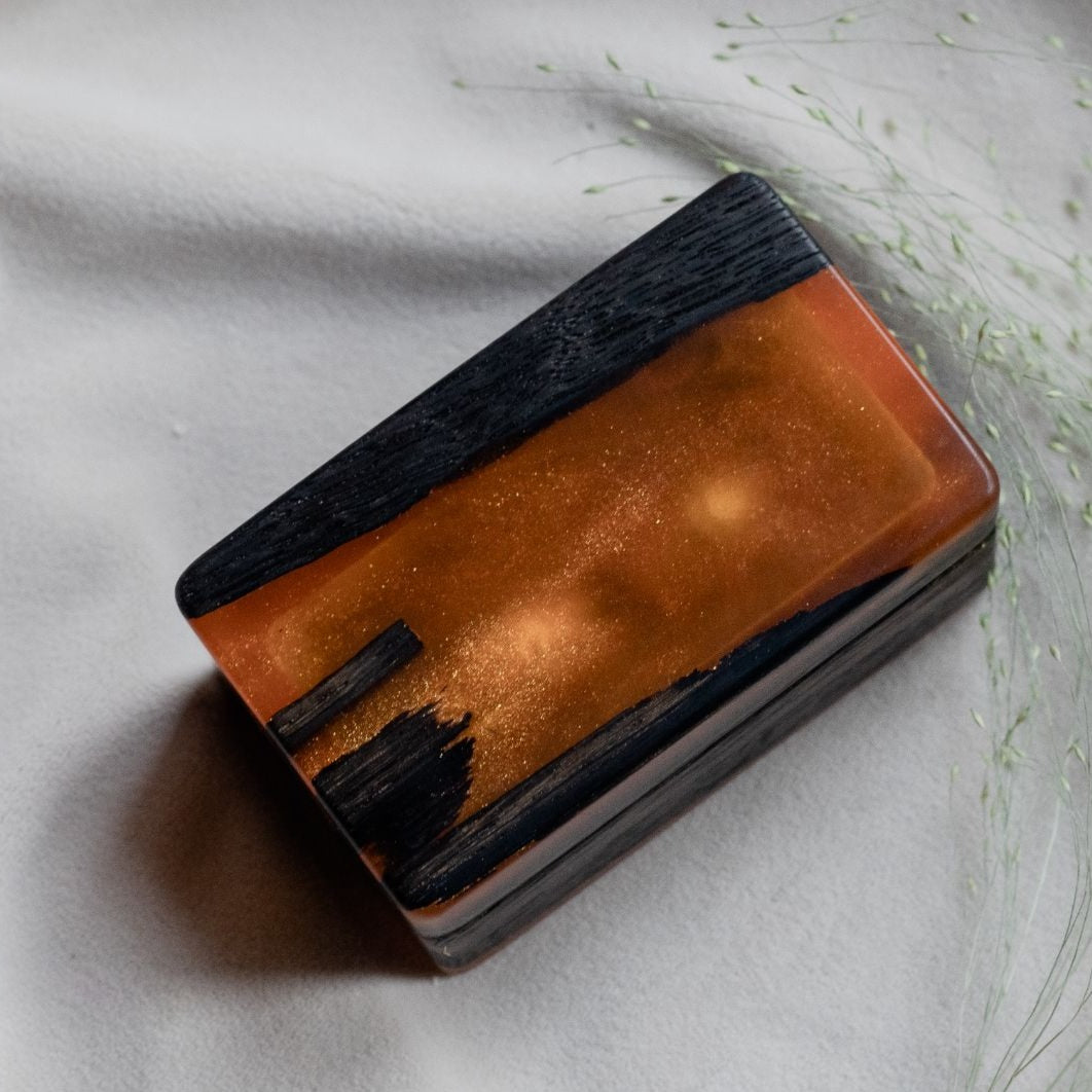 Wood & Resin Wedding Ring Box MUSE – Oak Amber
