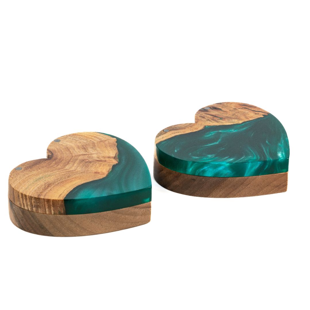 Wood & Resin Wedding Ring Box AMOUR – Elm Green