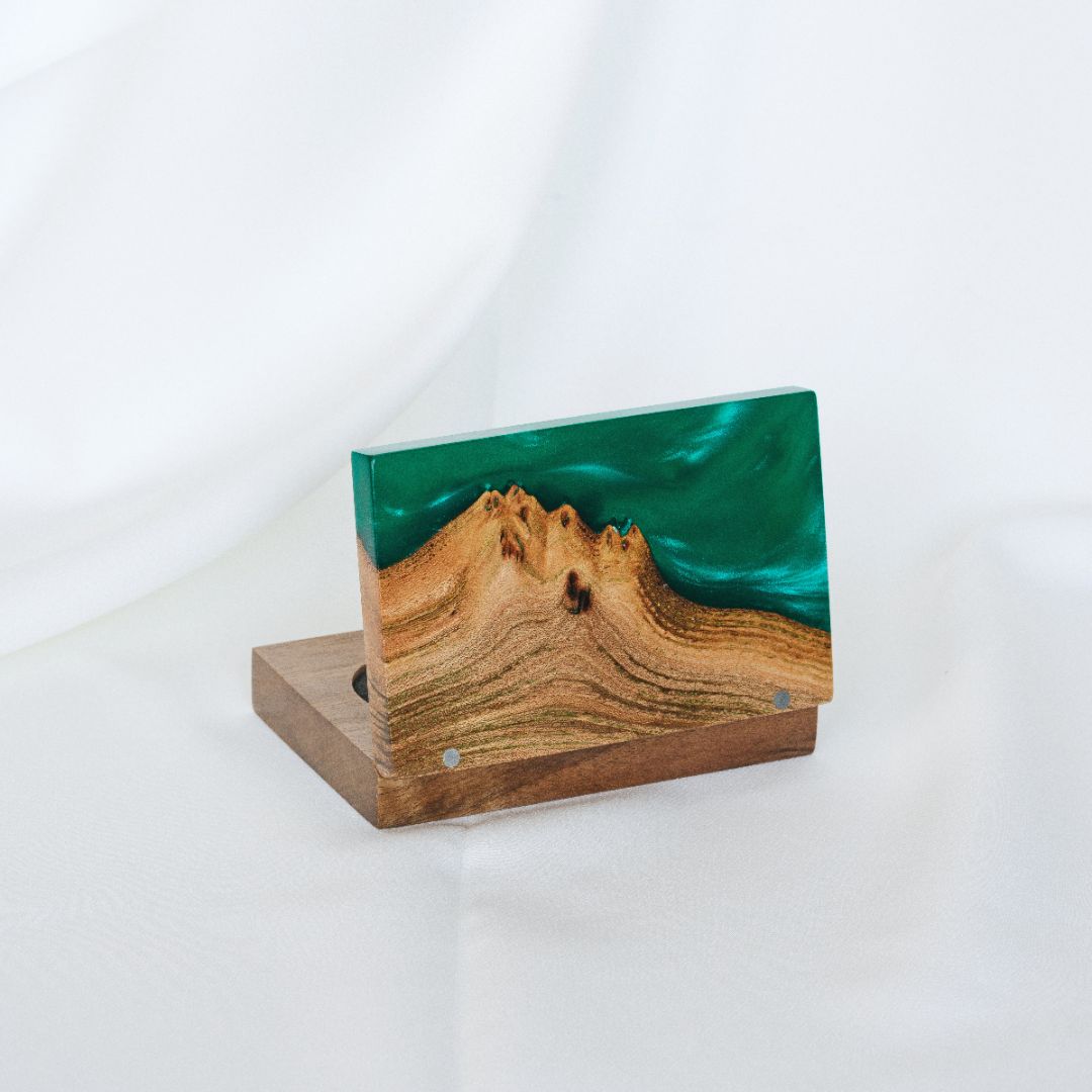 Wood & Resin Wedding Ring Box PIANO – Elm Green