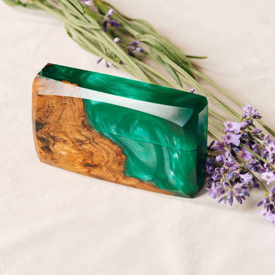 Wood & Resin Wedding Ring Box FLASH – Elm Green