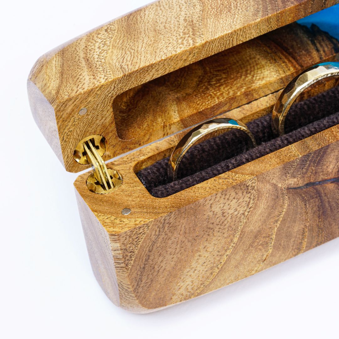 Wood & Resin Wedding Ring Box FLASH – Elm Blue