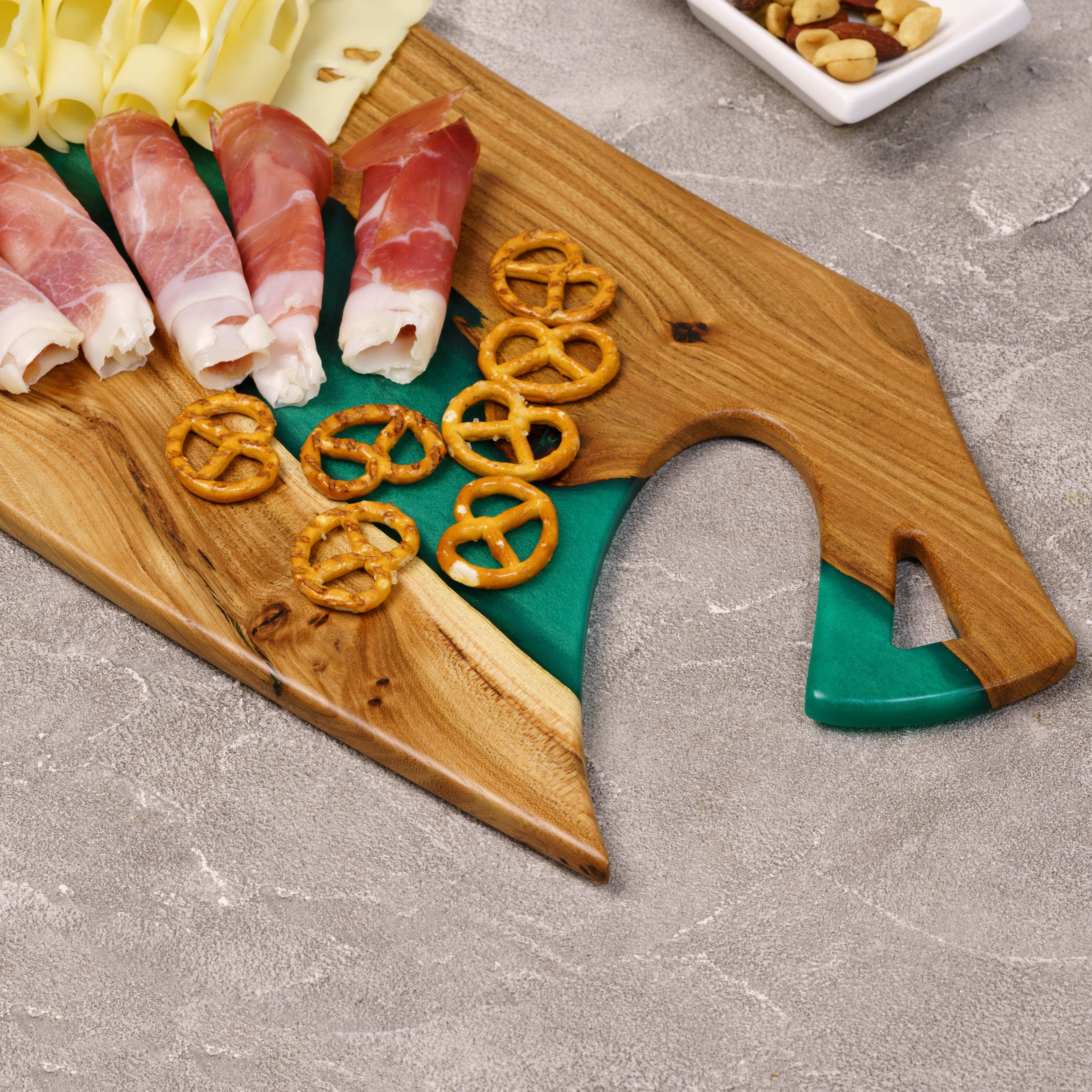 Wood & Resin Charcuterie Board CLEAVER – Elm Green