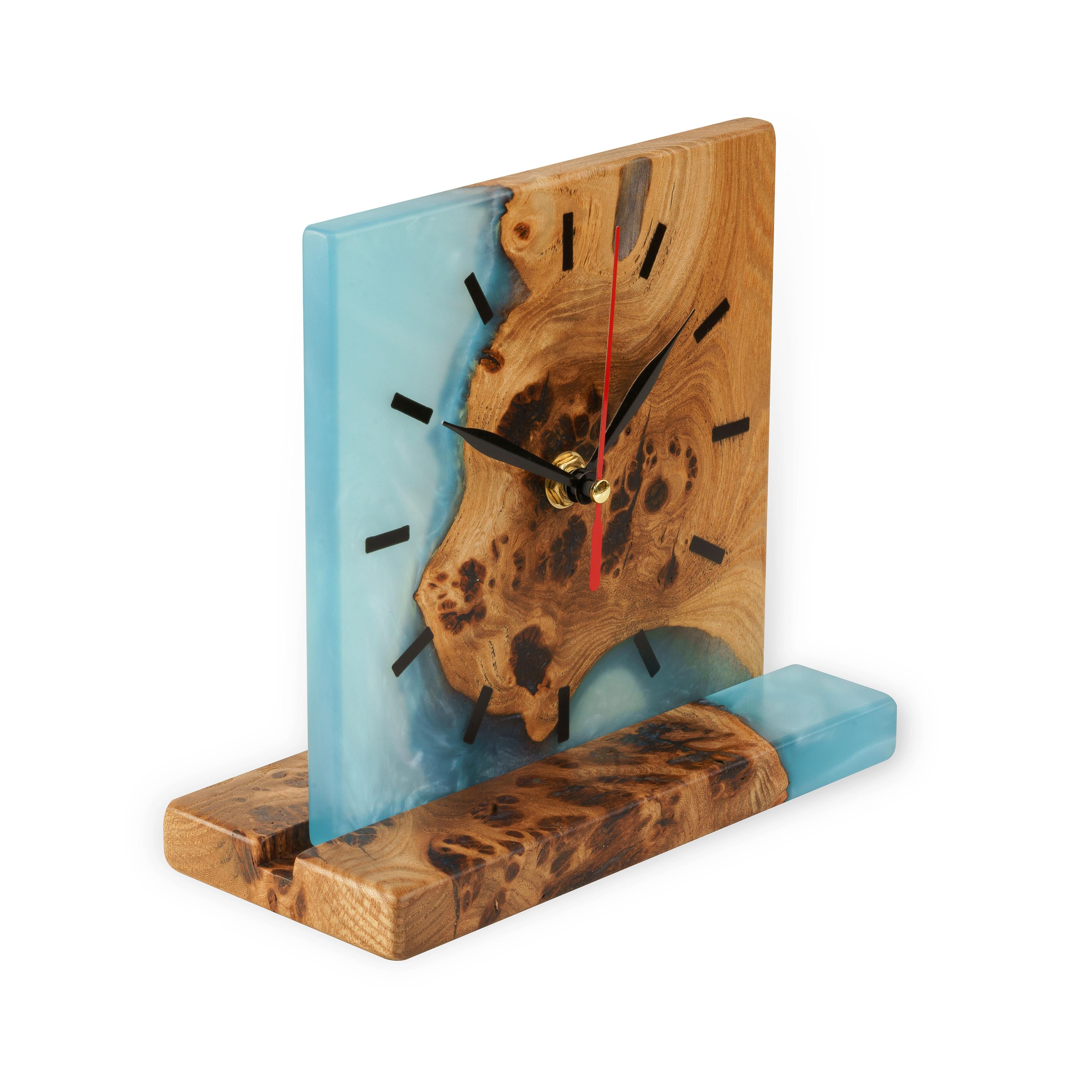 Wood & Resin Desk Clock HORA – Elm Blue