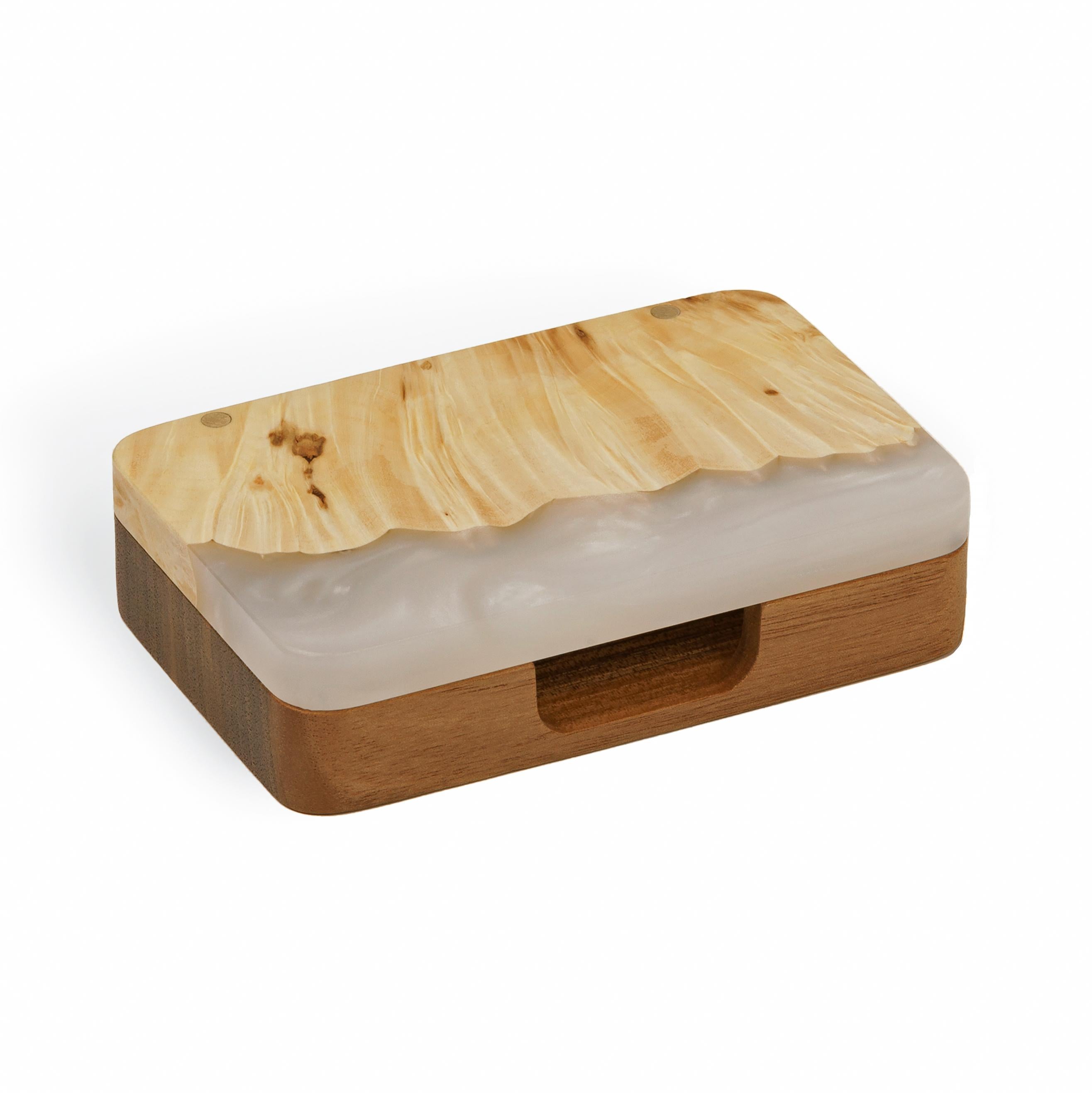 Wood & Resin Card Holder Box – Maple Platinum