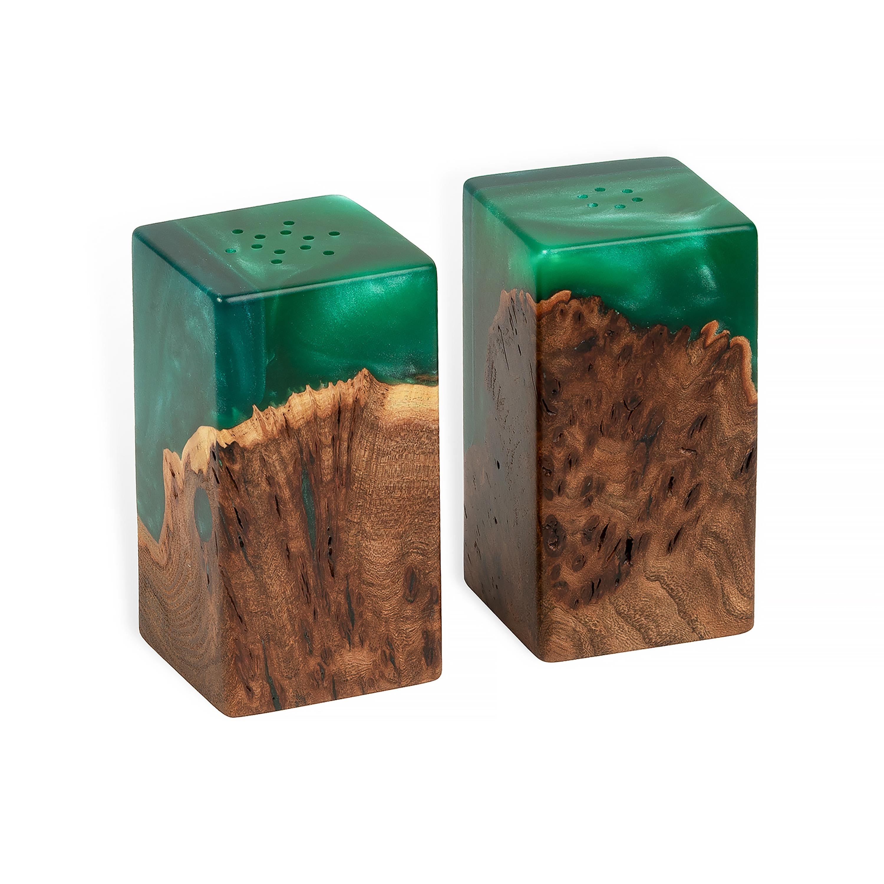 Wood & Resin Salt and Pepper Shaker Caddy Set – Elm Green