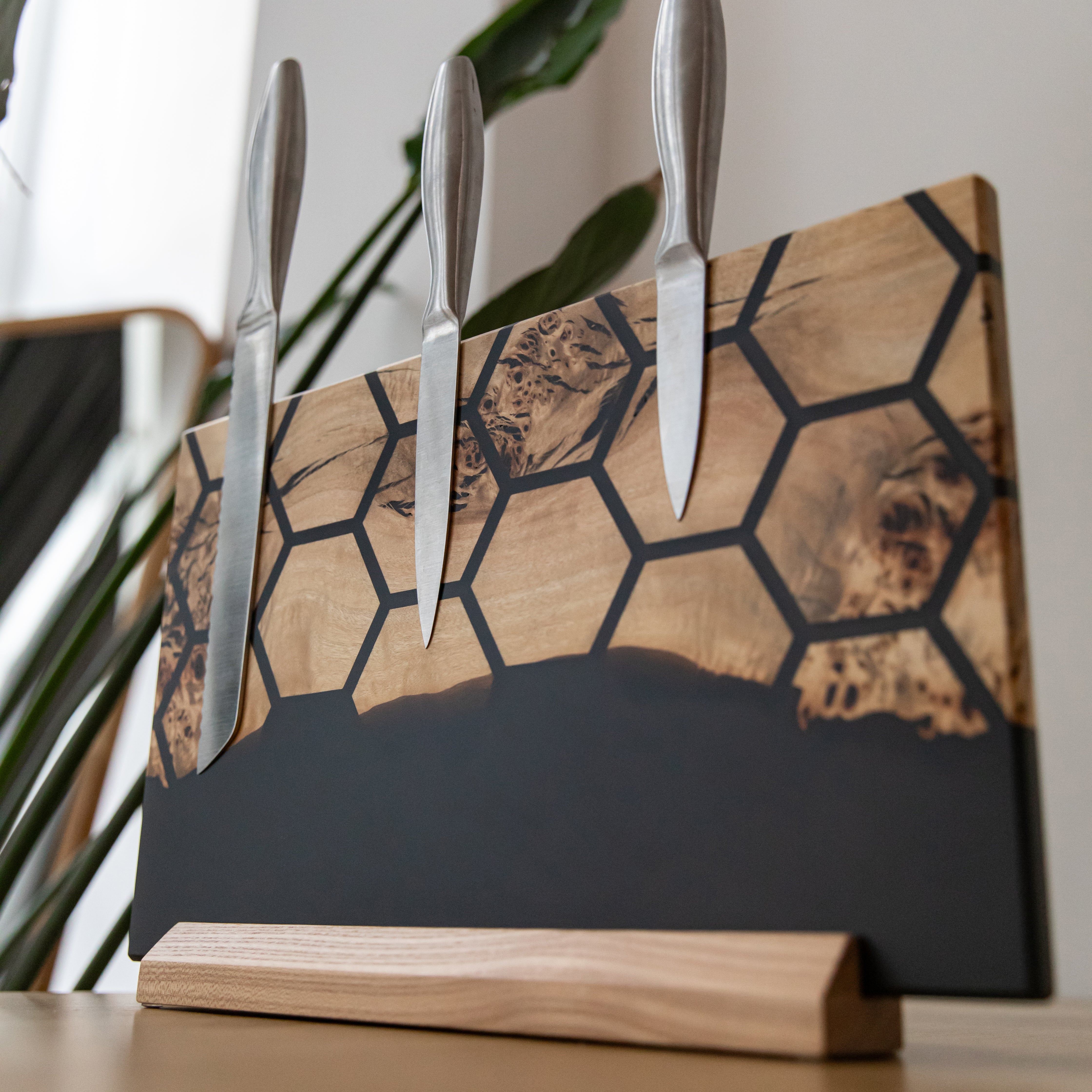 Black Epoxy Resin & Wood Magnetic Knife Block UNIVERSE – countertop