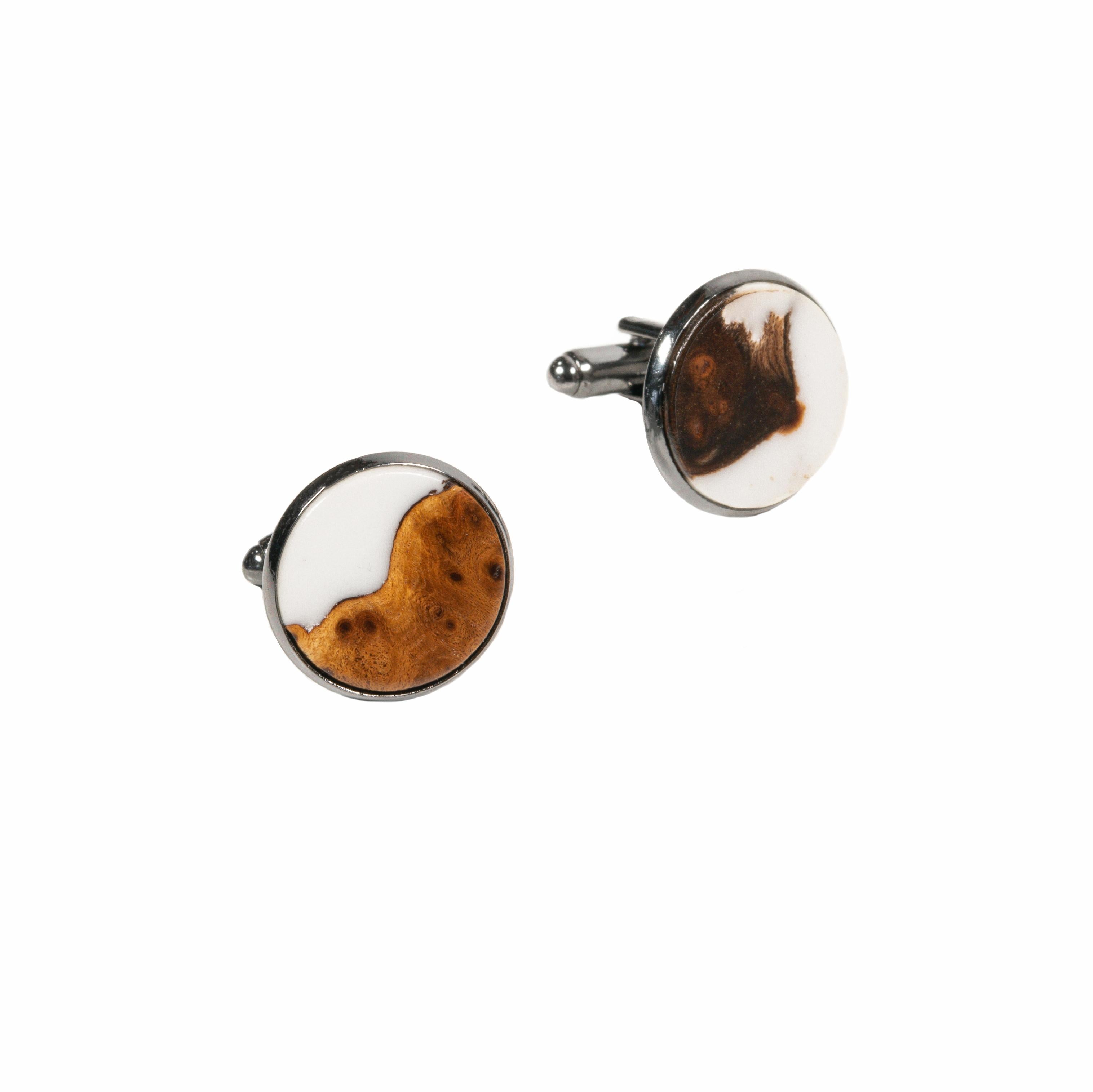 Wood & Resin Cufflinks GALLANT – Olive White