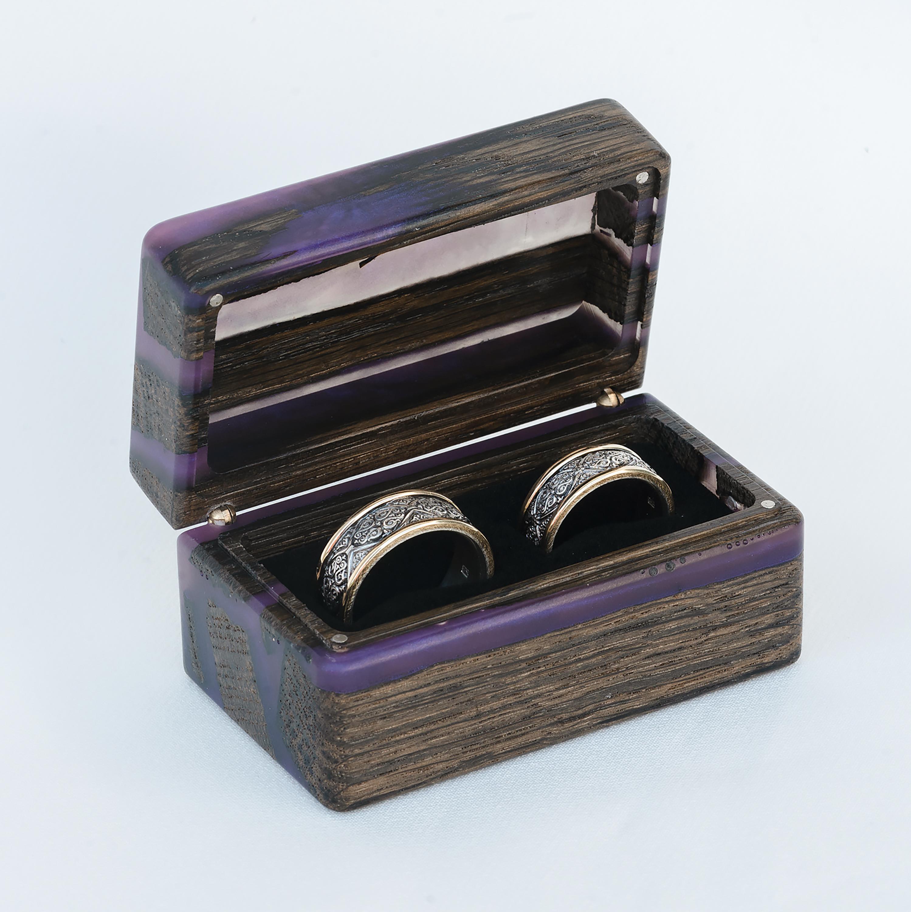 Wood & Resin Wedding Ring Box MUSE – Oak Purple