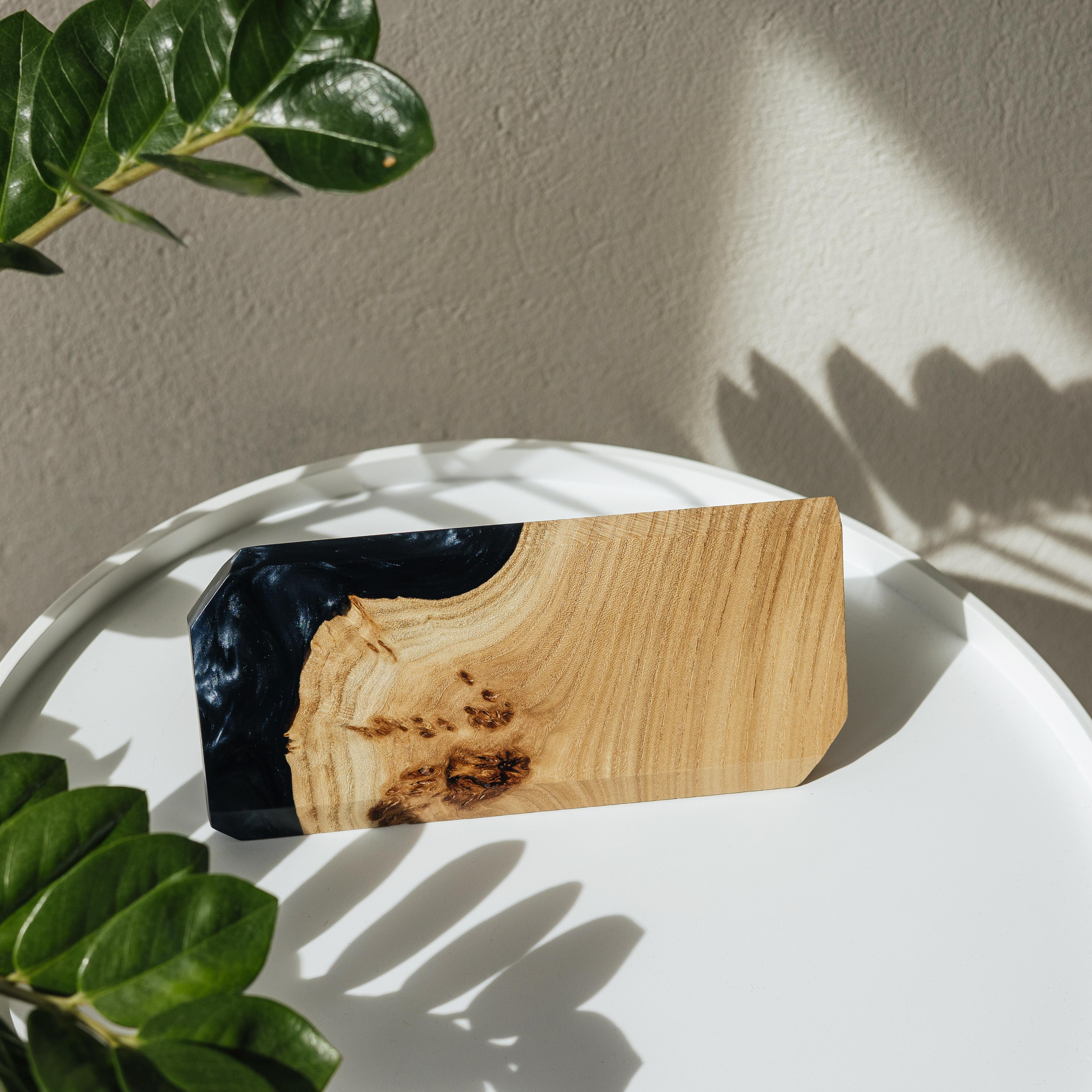 Front view of the personalized MODERN desk name plate made from elm wood and black epoxy resin