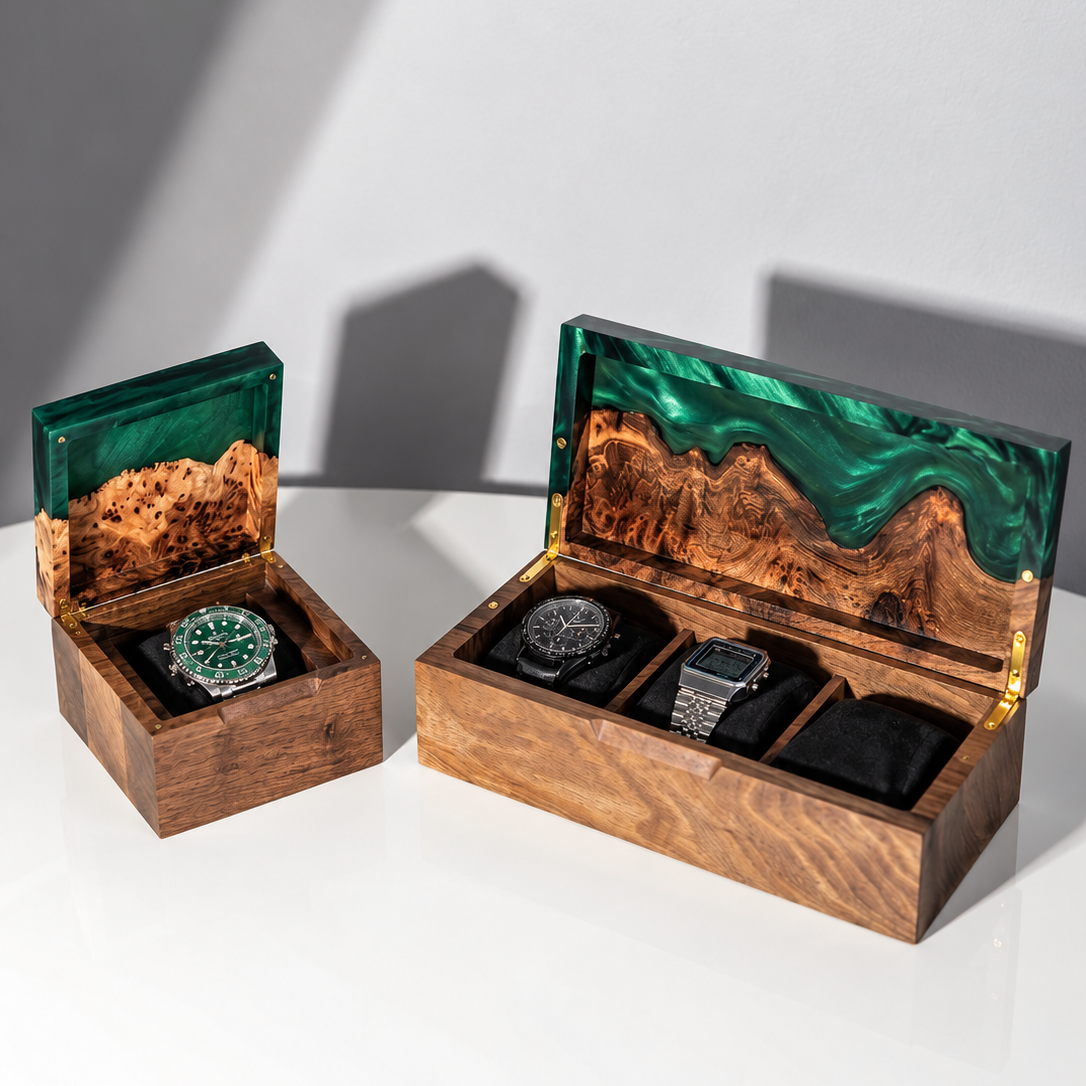 Green Watch Case made of Epoxy & Solid Wood - TEMPO