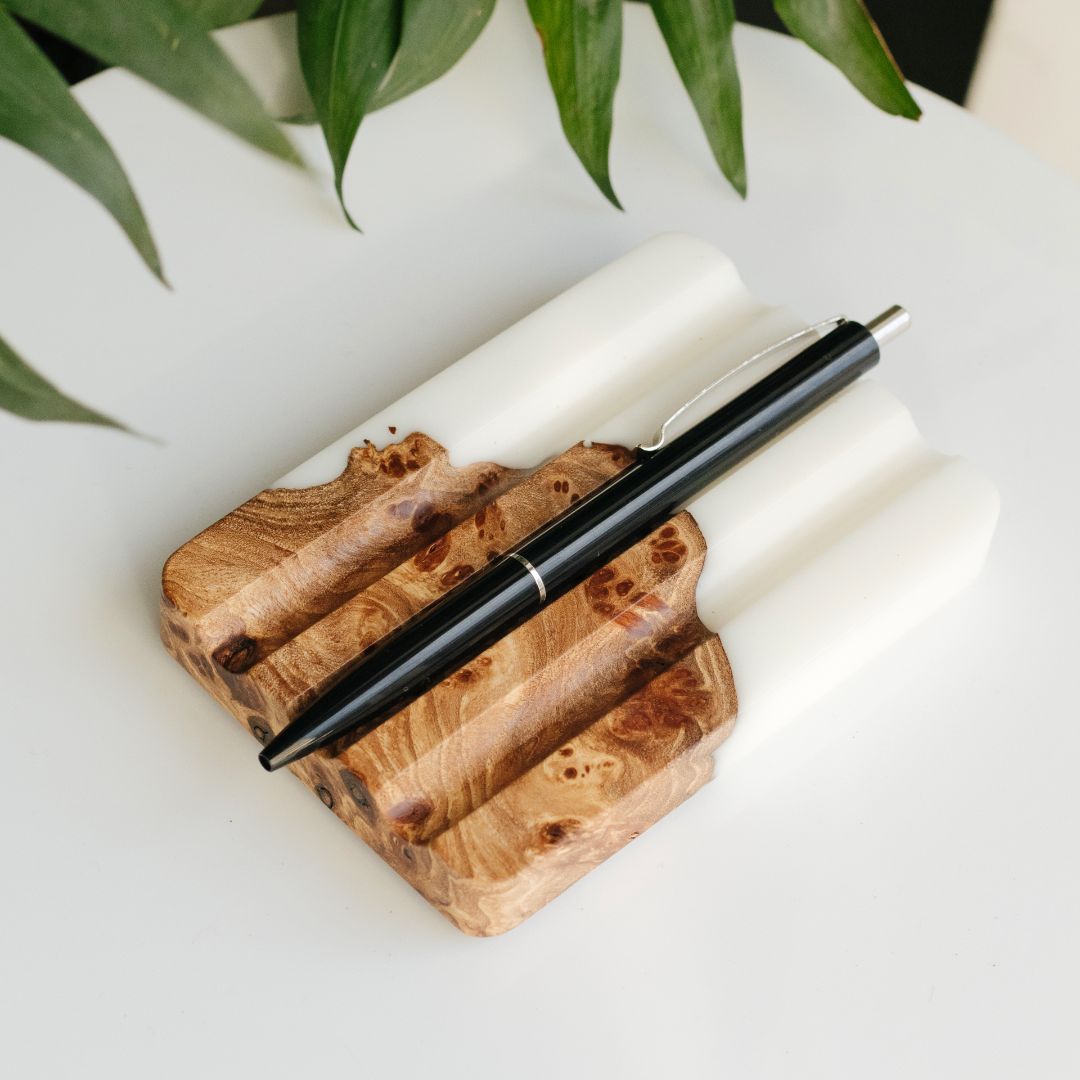 Wood & Resin Pen Holder ELEMENT – Elm White