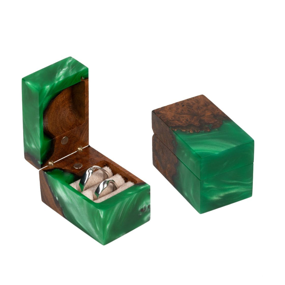 Wood & Resin Wedding Ring Box CHORD – Elm Green