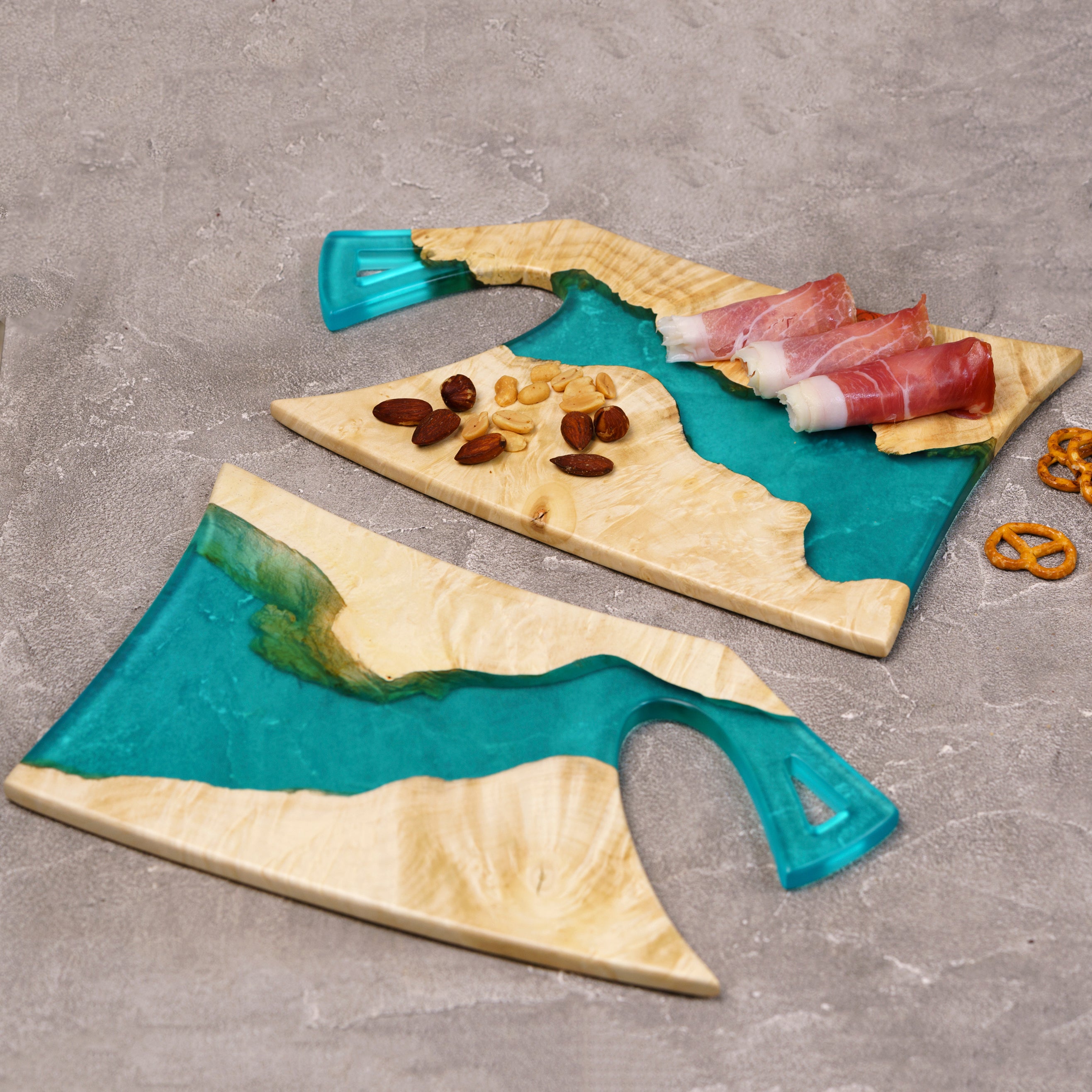 Wood & Resin Charcuterie Board CLEAVER – Maple Aqua Blue